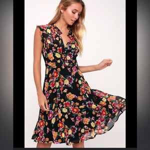 Lulu’s Orchard Views Black Floral Midi Dress
